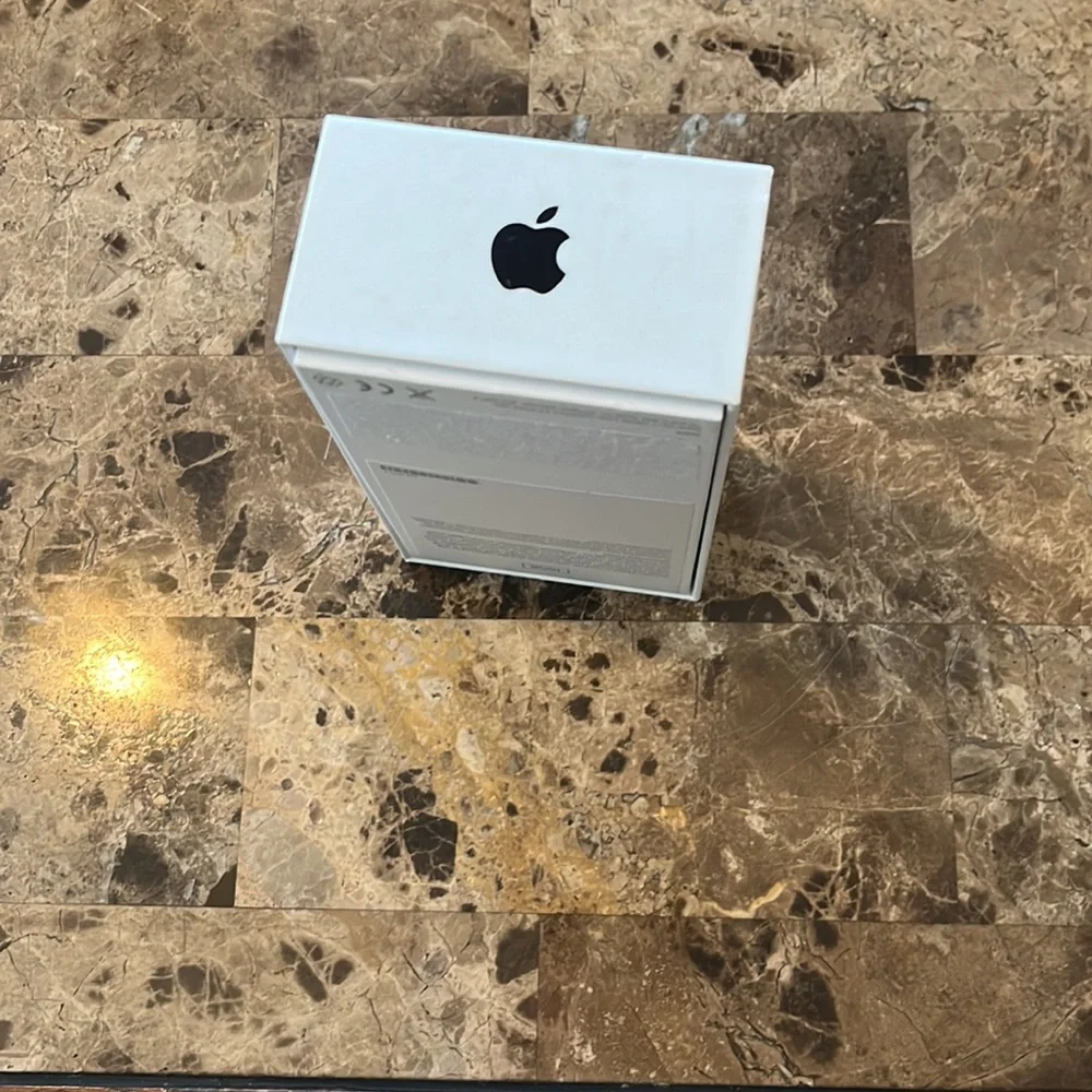 Apple just box